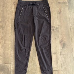 Athleta Trekkie Jogger